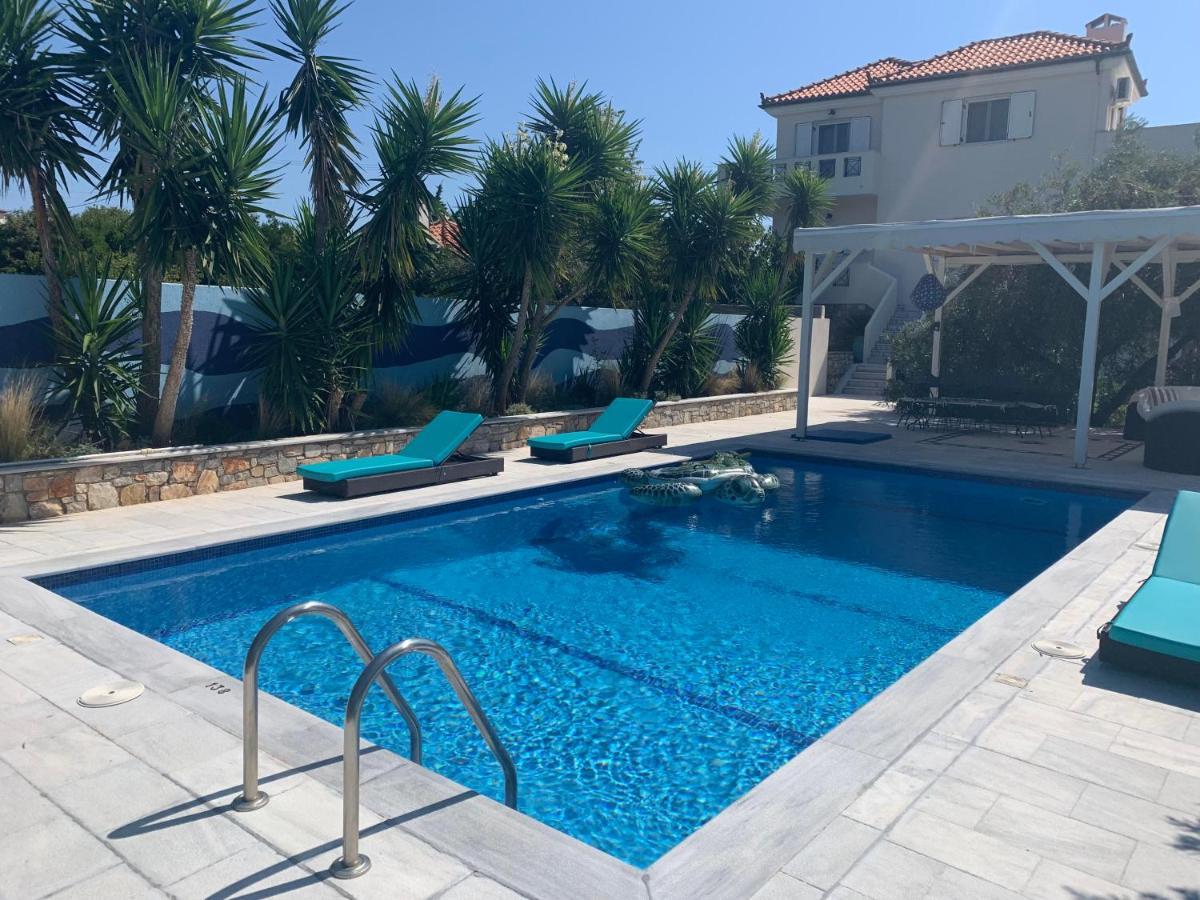 Chiqui Luxury Apartments Alonnisos Town Exterior photo
